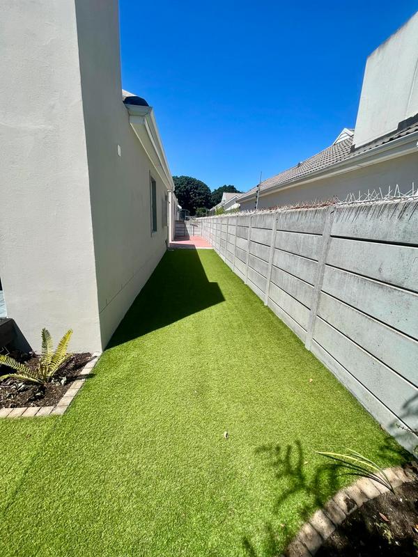 To Let 3 Bedroom Property for Rent in Sonstraal Heights Western Cape